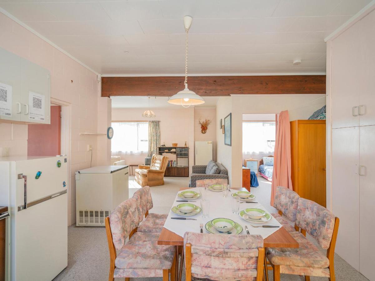 Cosy At Cooks - Cooks Beach Downstairs Unit Luaran gambar