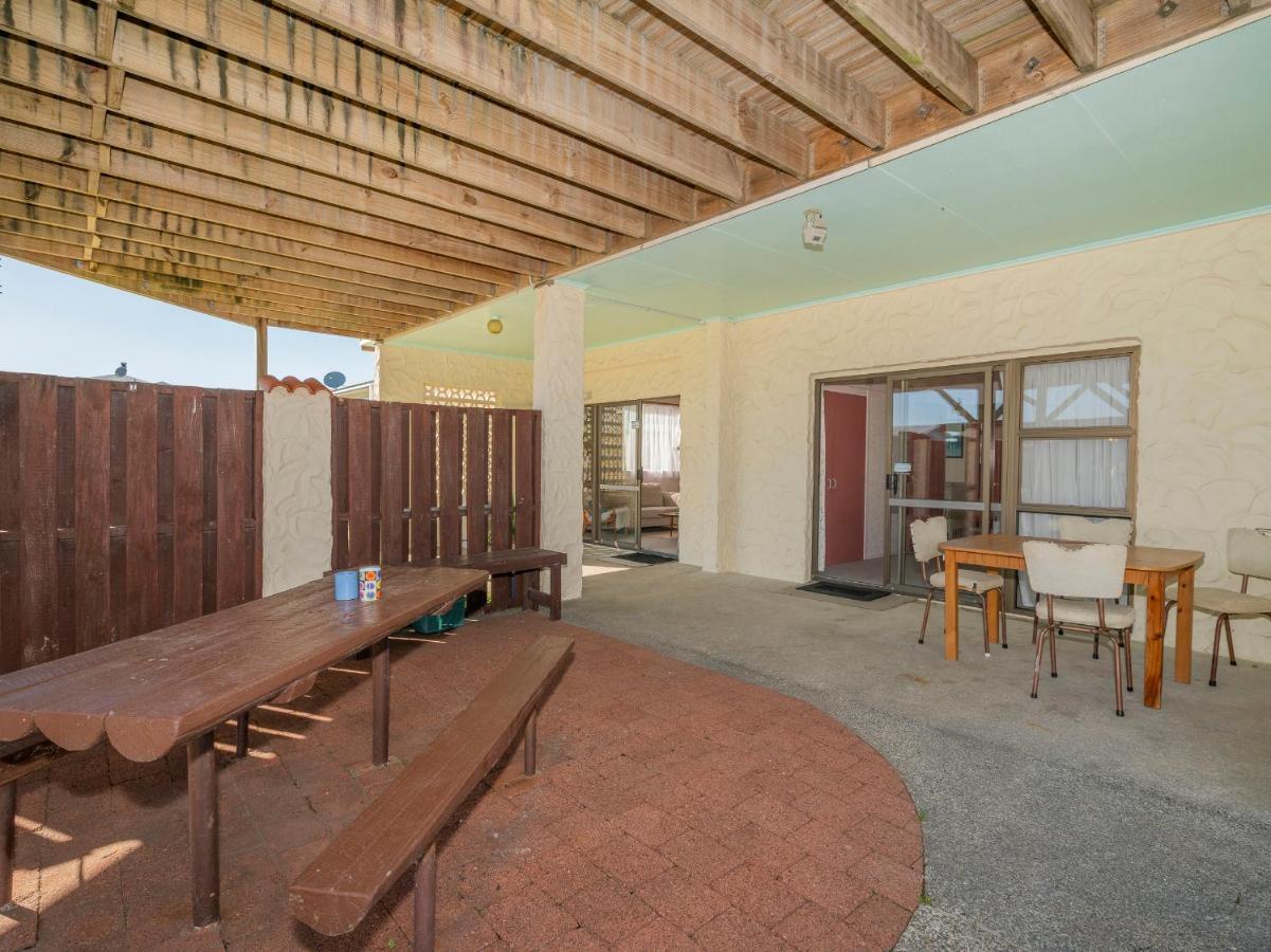 Cosy At Cooks - Cooks Beach Downstairs Unit Luaran gambar